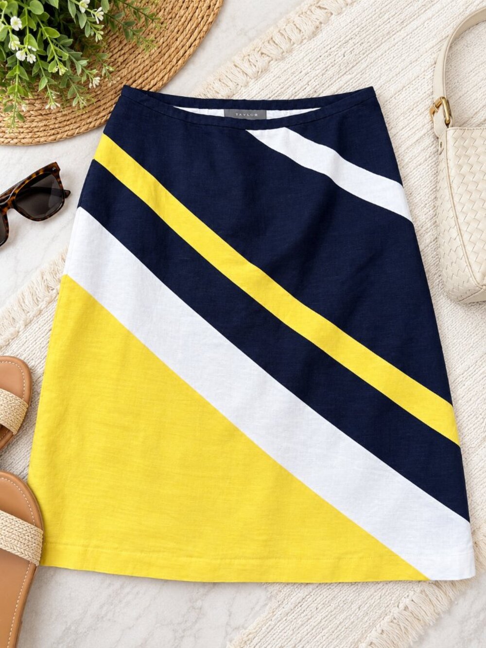 Ann Taylor Size 0 Navy Yellow White Colorblock A-Line Skirt